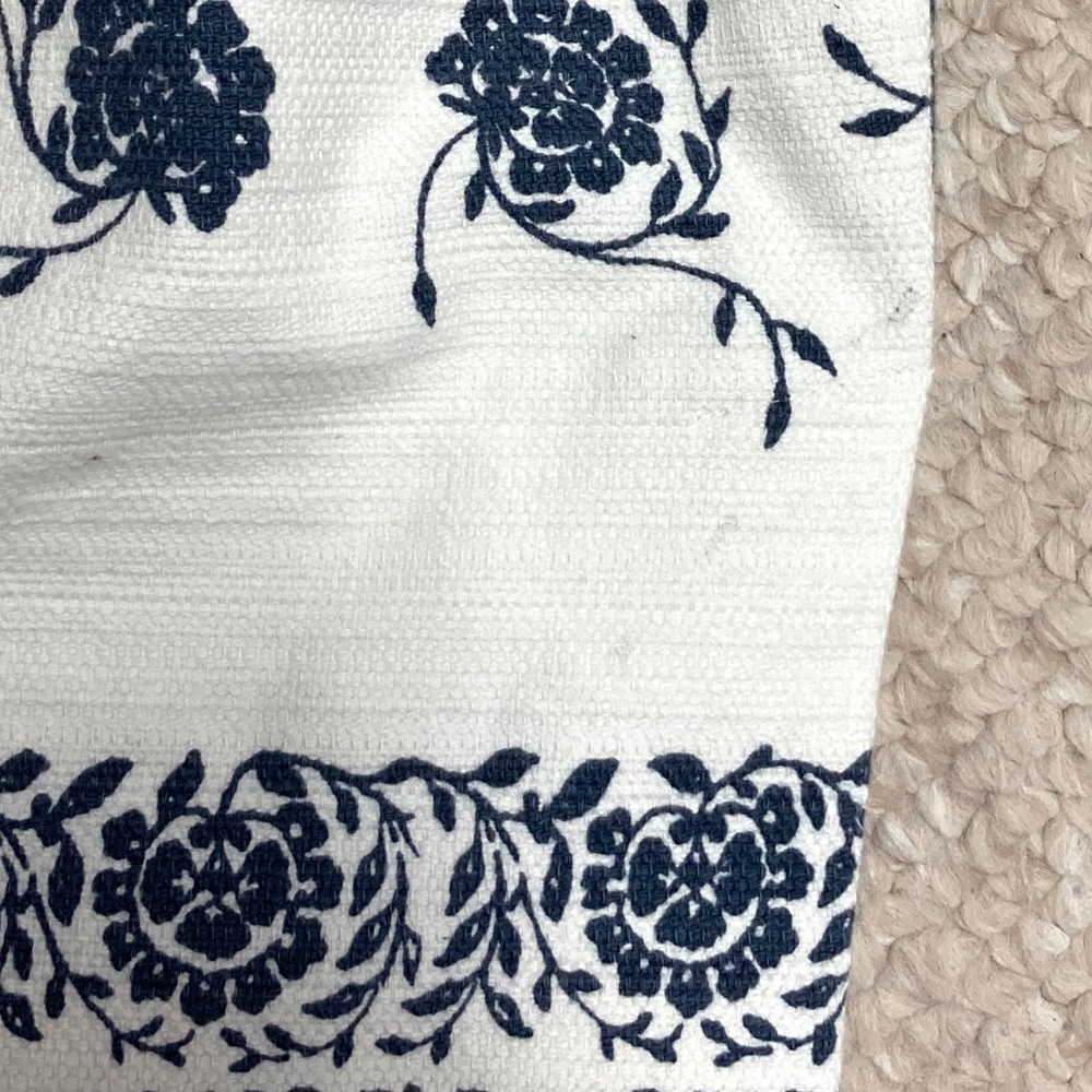 LOFT Floral Navy Blue and White Pencil Skirt - Picture 8 of 8